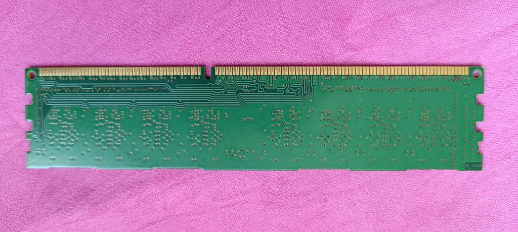 Оперативна пам'ять Micron DDR3 2gb для ПК