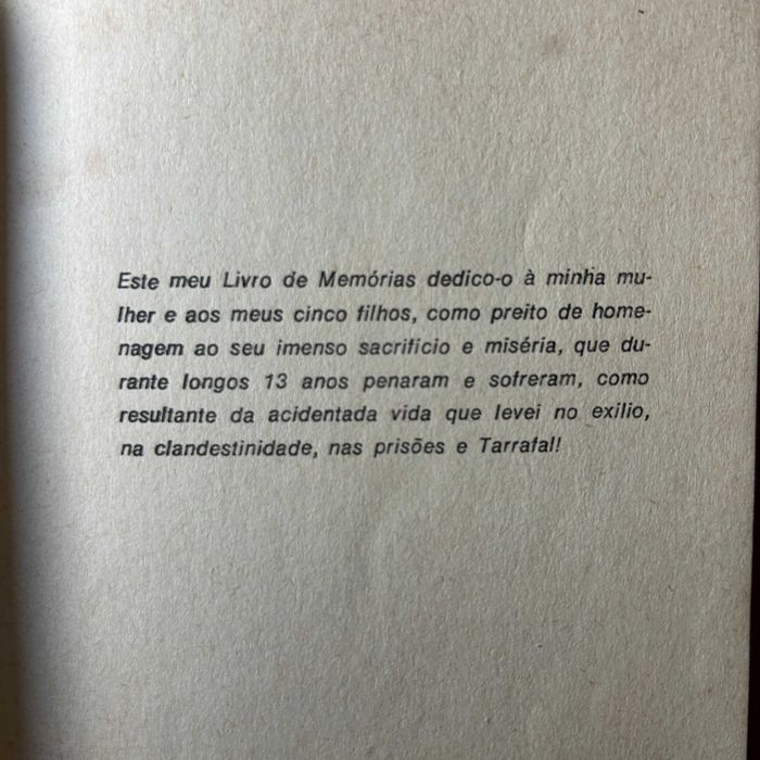 Memórias de um Prisioneiro do Tarrafal Autor: Correia Pires