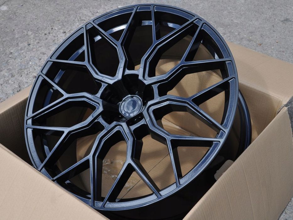 Czarne felgi R23 5x120 10.5j et40 BMW X