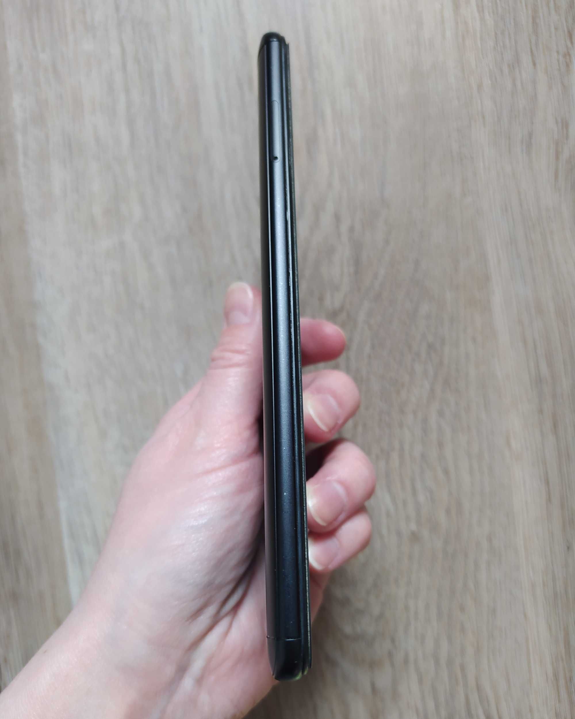 Мобільний телефон Xiaomi Redmi Note 5 4/64 black