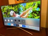 Smart TV Curvada - como nova!!