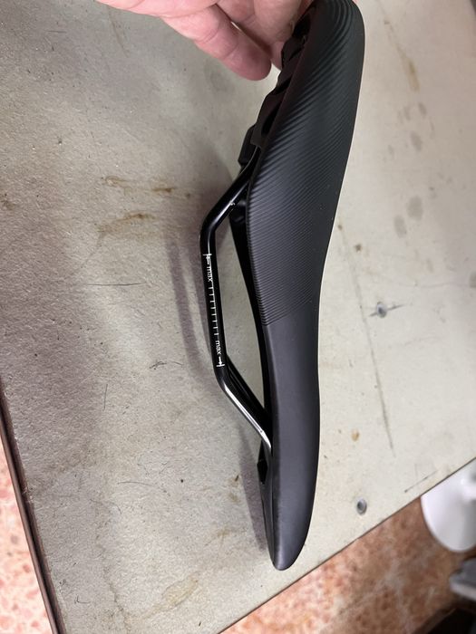 Assento novo para bicicleta de montanha