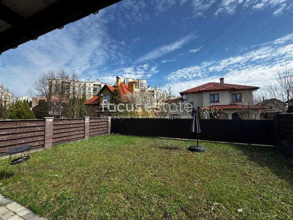 Без комісіЇ. Чайка. Продаж будинку з дизайнерським ремонтом.