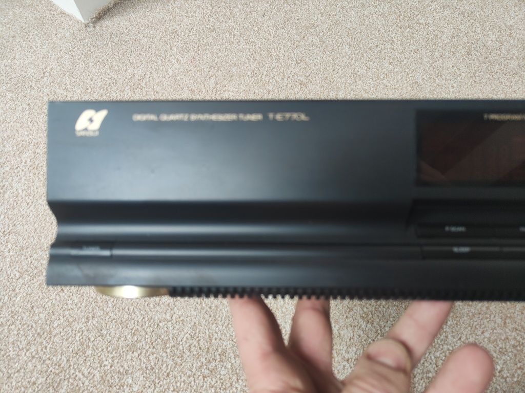 Sansui tuner T-E770