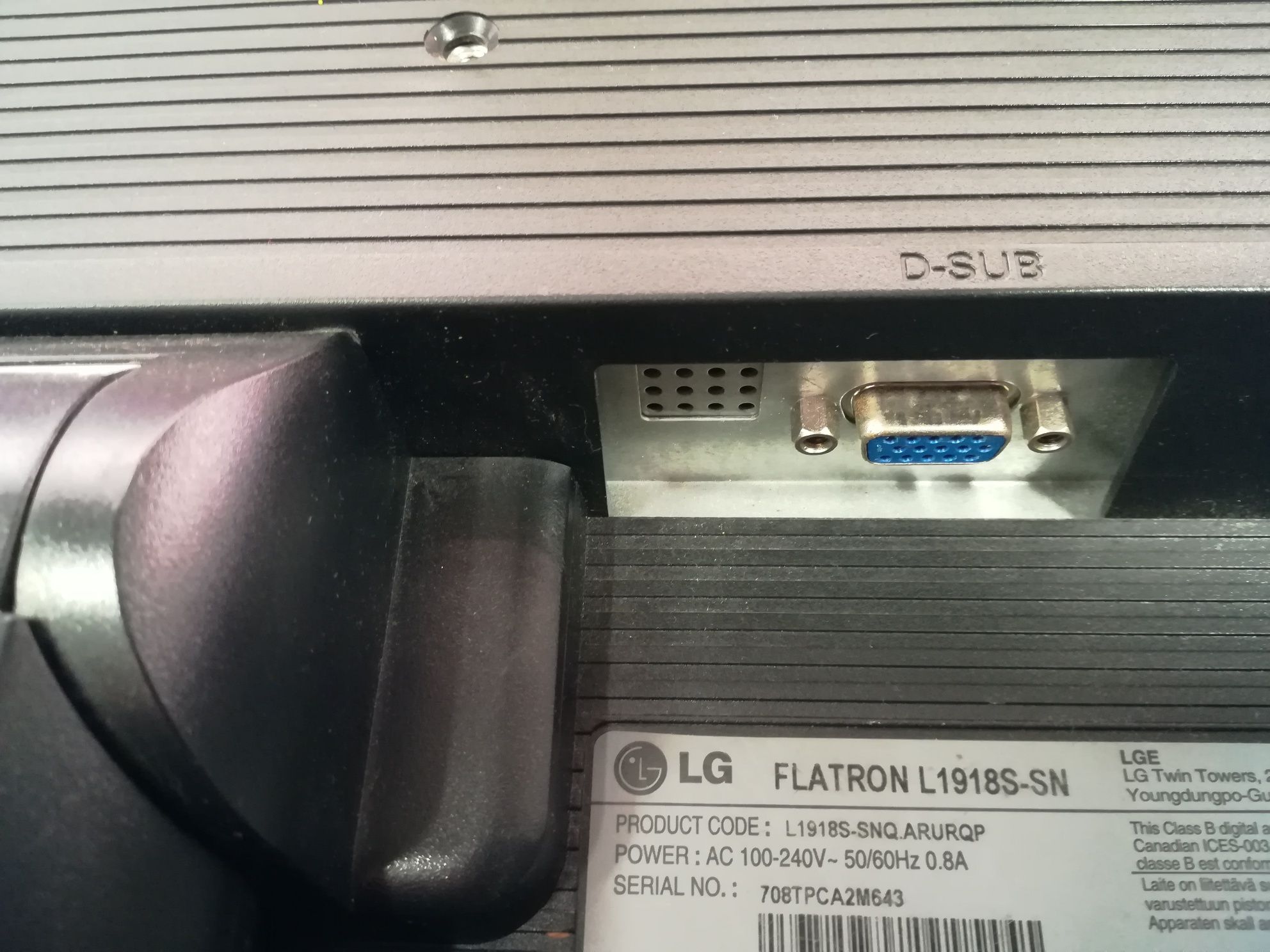 Монитор LG Flatron L1918S