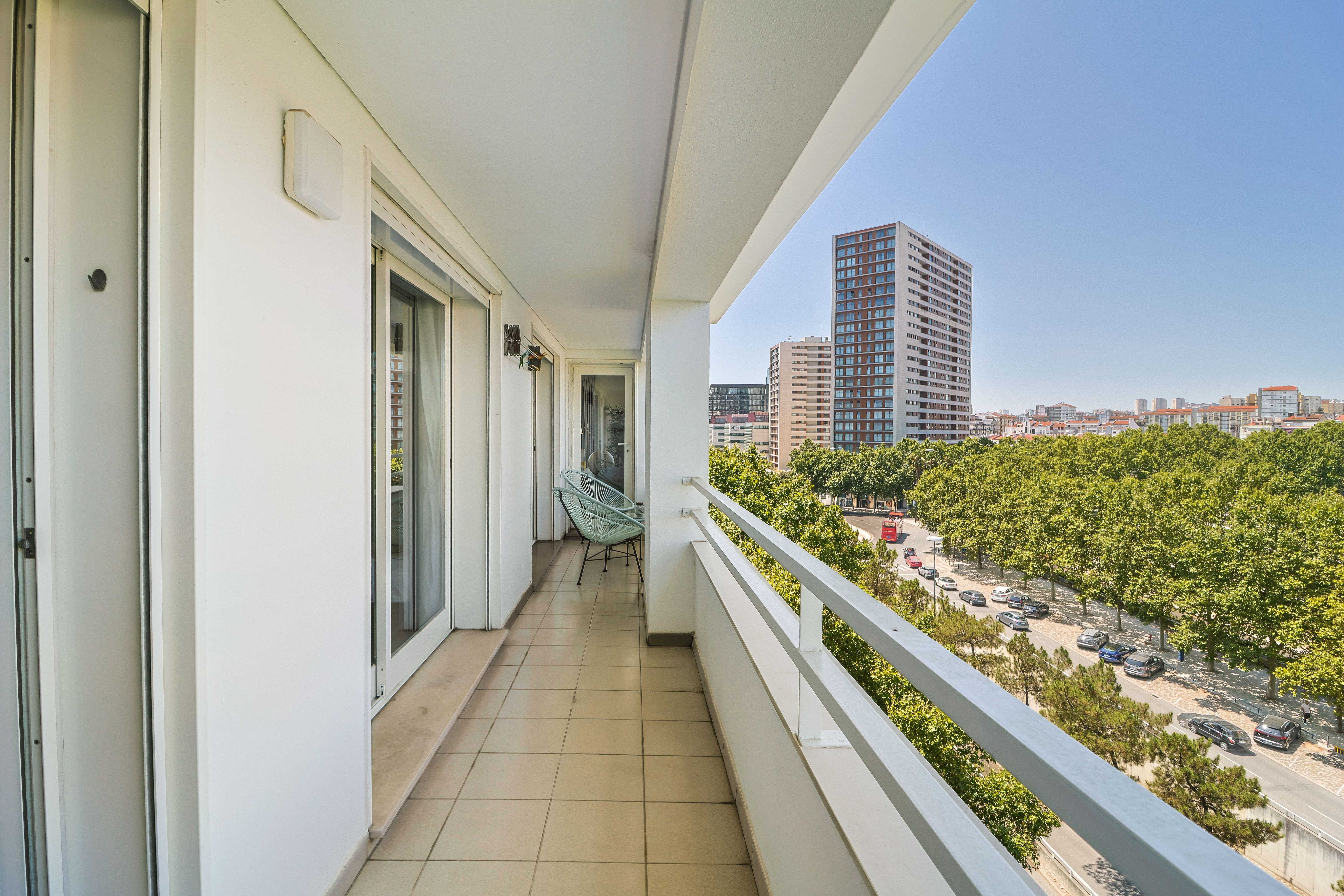 T3 , 3 WC's, 2 Lugares de Garagem com 183Mt2 Parque das Nações