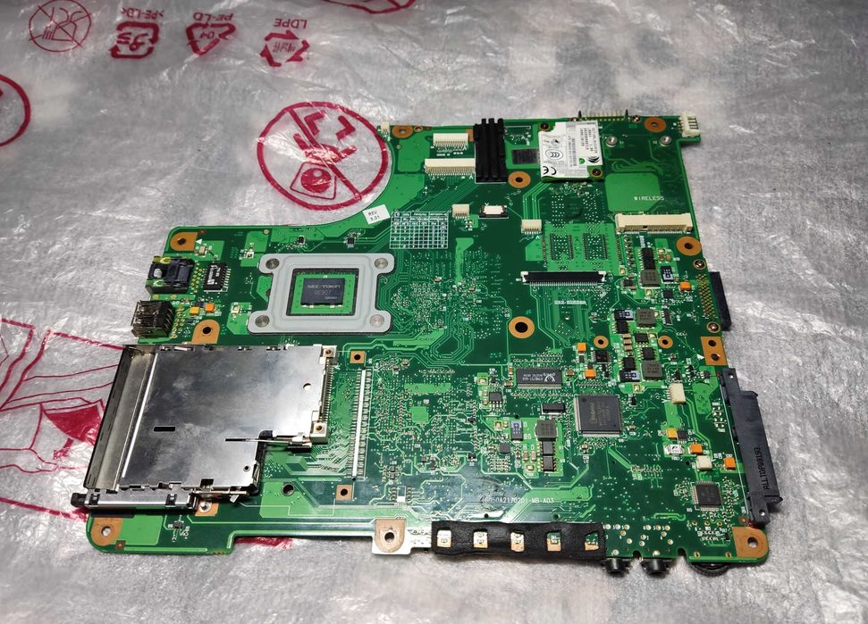 Материнская плата – Toshiba Satellite L300/L300D/L305/L305D/L350/L355