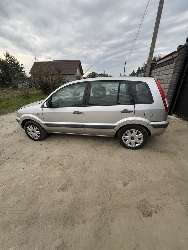 Розборка Ford Fusion 2005-2012 розборка запчасти