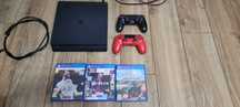 Konsola Ps4 Slim 1 Tb + 2 pady + gry