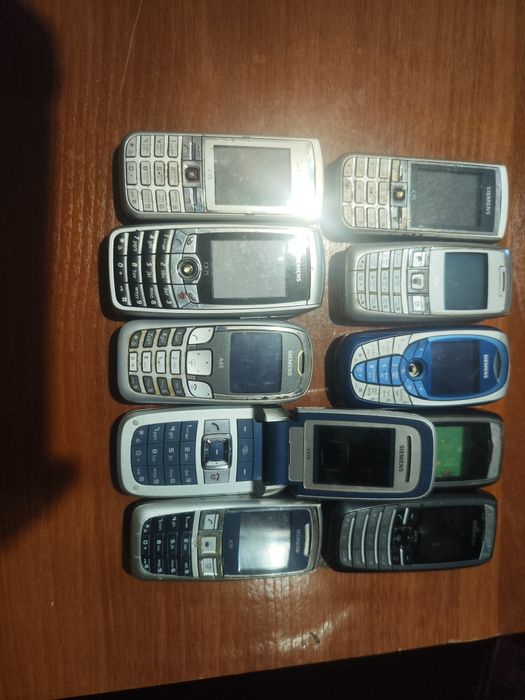 Продам лот телефонов