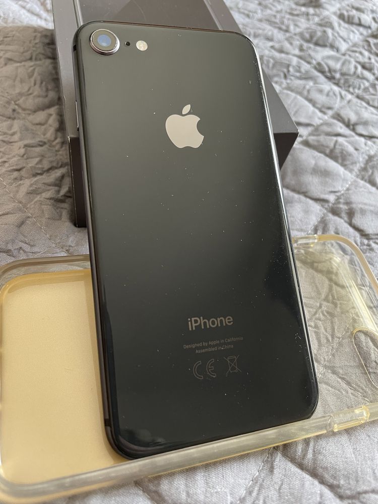 Zadbany telefon Apple iPhone 8 64GB Space Gray