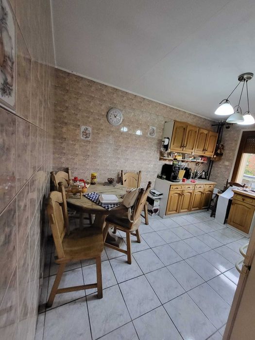 Mieszkanie 64 m² 3 pokoje, 1 pietro, balkon
