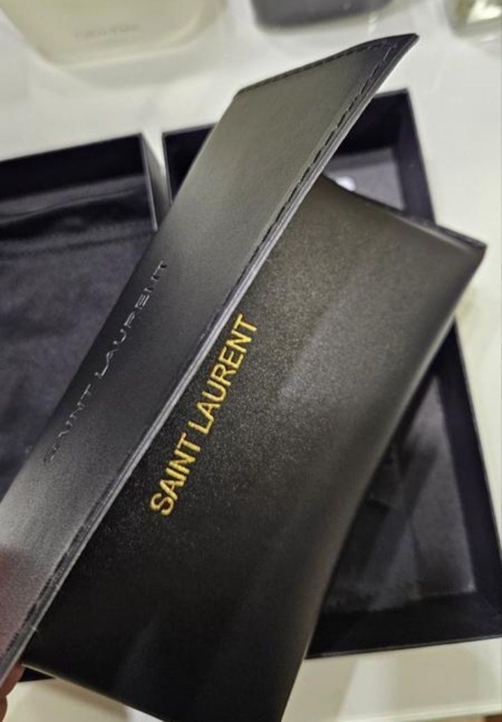 Yves Saint Laurent оригинал
