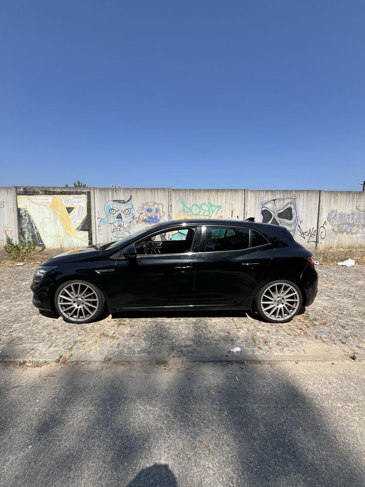 Renault Megane Bose Edition