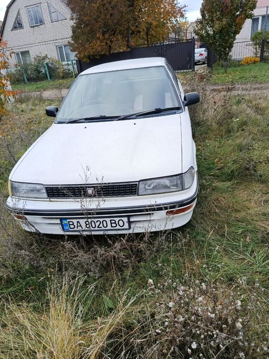 Продам тайоту королу