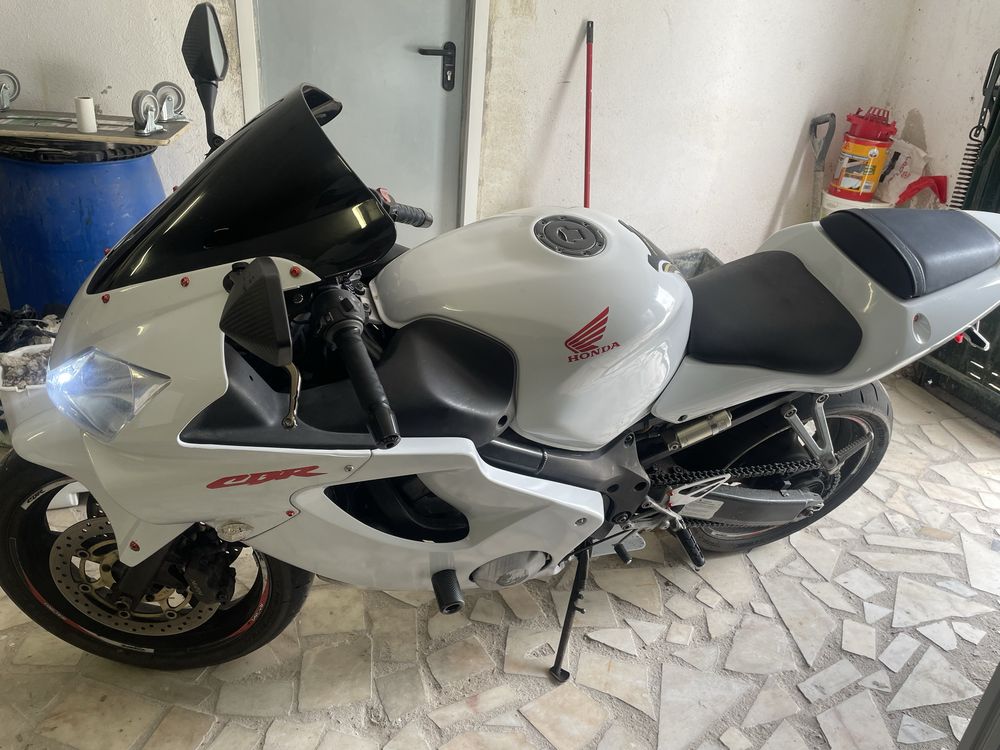 Honda cbr600 f4i