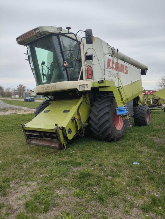 Продається комбайн Claas