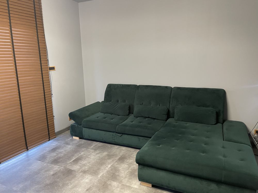 Kanapa narożnik loft butelkowa zieleń puff