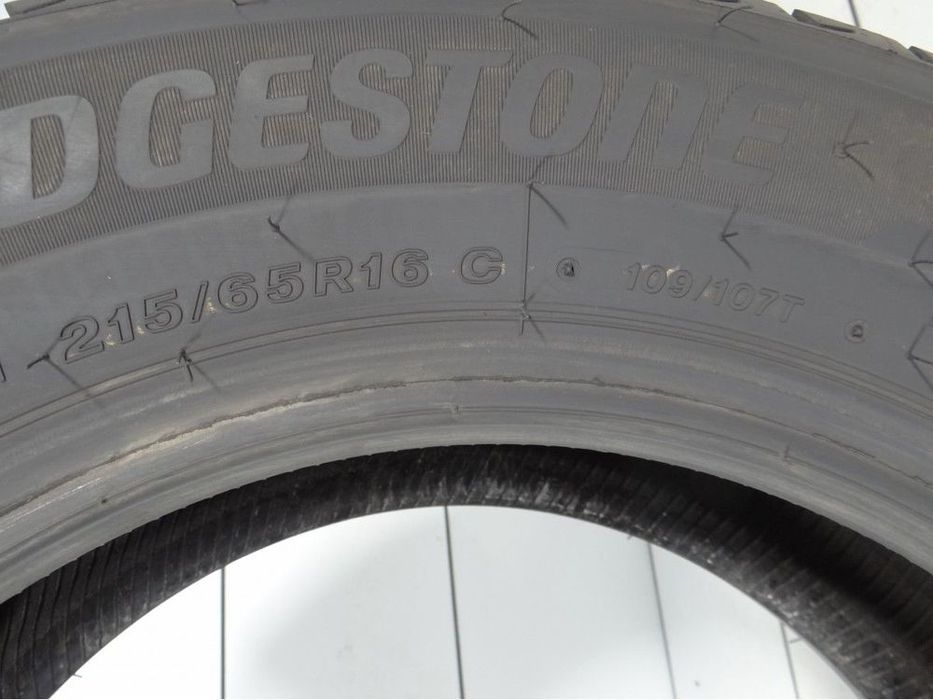 opony całoroczne 215/65r16c 109/107t bridgestone