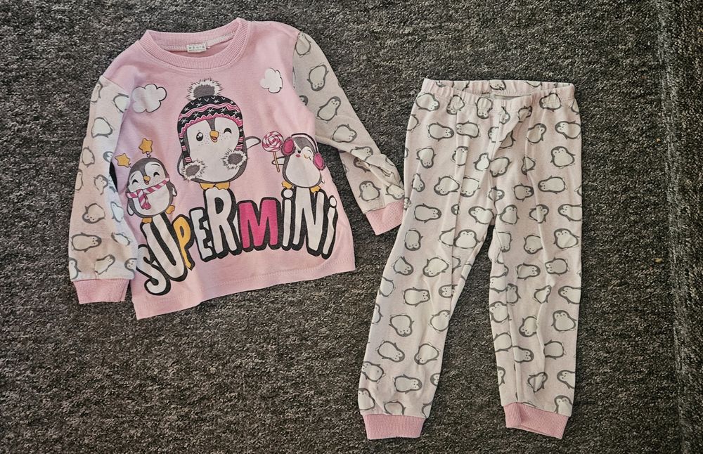 Piżama dwuczęściowa na 4 lata