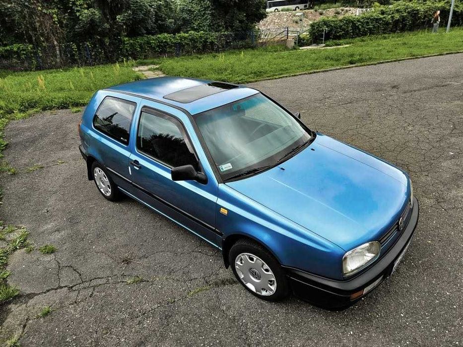 samochód osobowy Golf 3