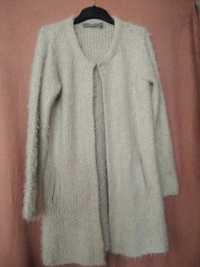 Długi sweter kardigan r. M/L z wełną jasny