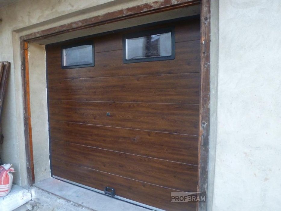 Brama garażowa segmentowa 300x300
