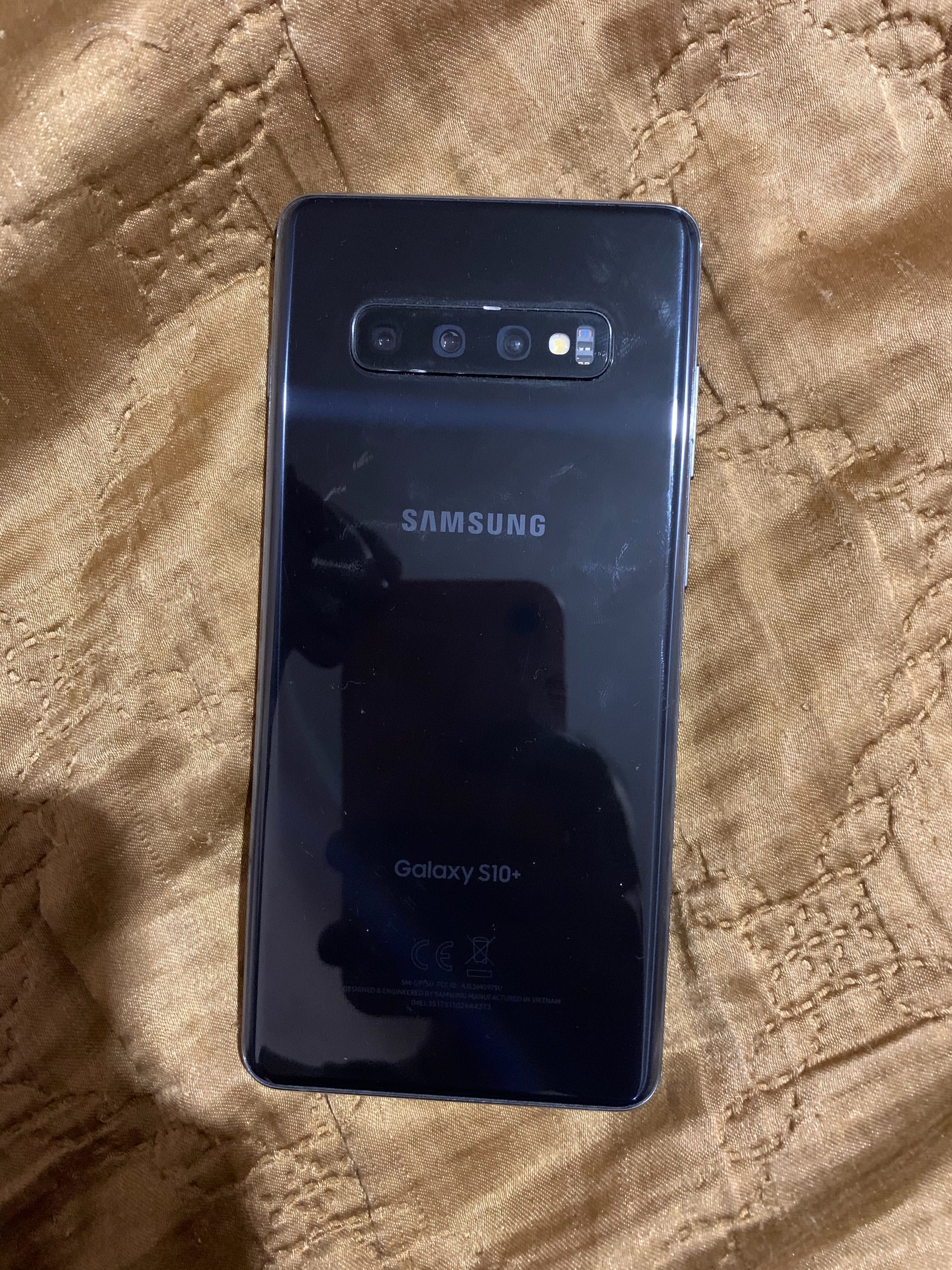 Продам Samsung s10+