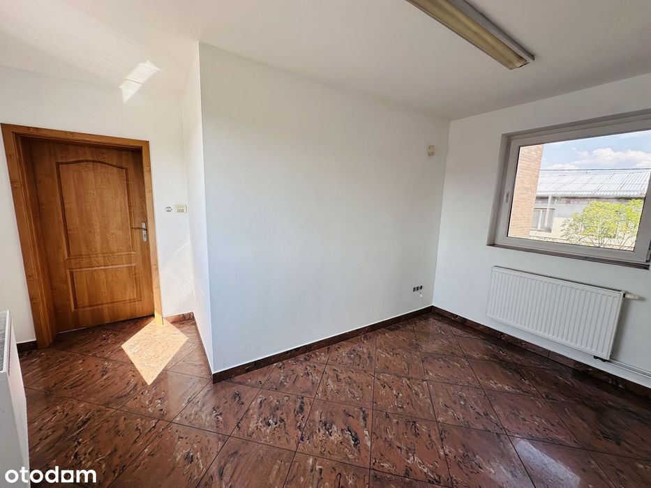 Wynajmę lokal 12 m2 w top lokalizcji w Praszce