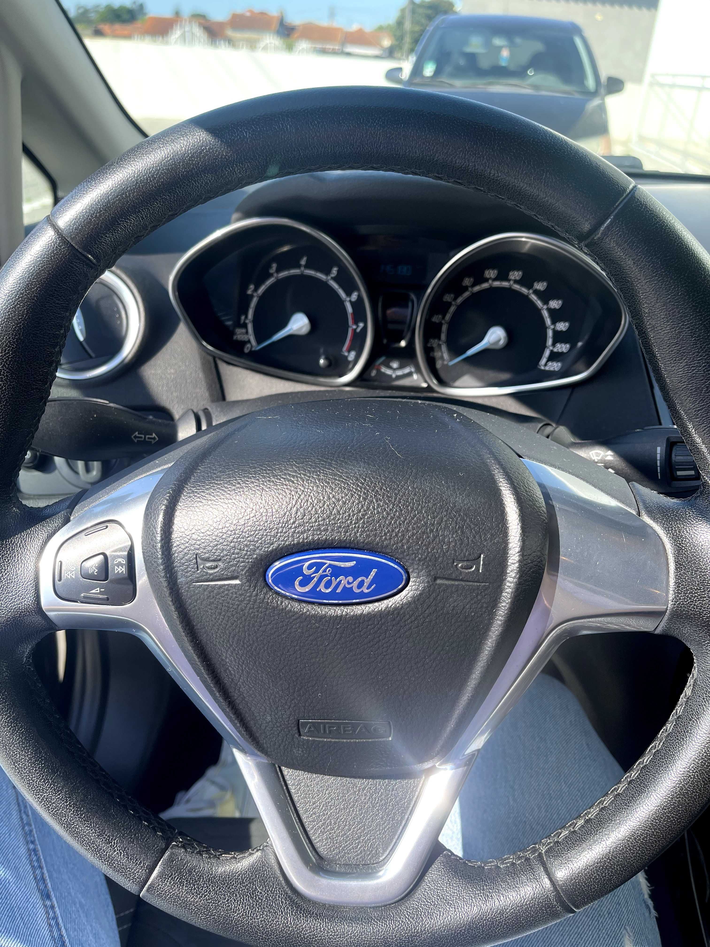 Ford Fiesta 1.0 T EcoBoost Titanium