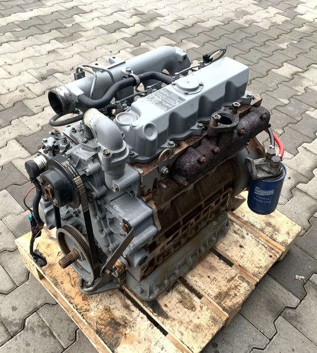 Дизельний двигун Kubota V2203 DI