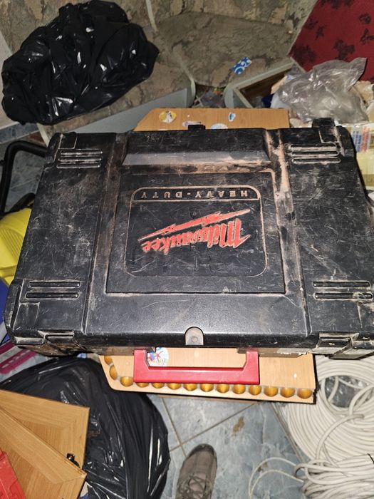 Młot udarowy Milwaukee K750