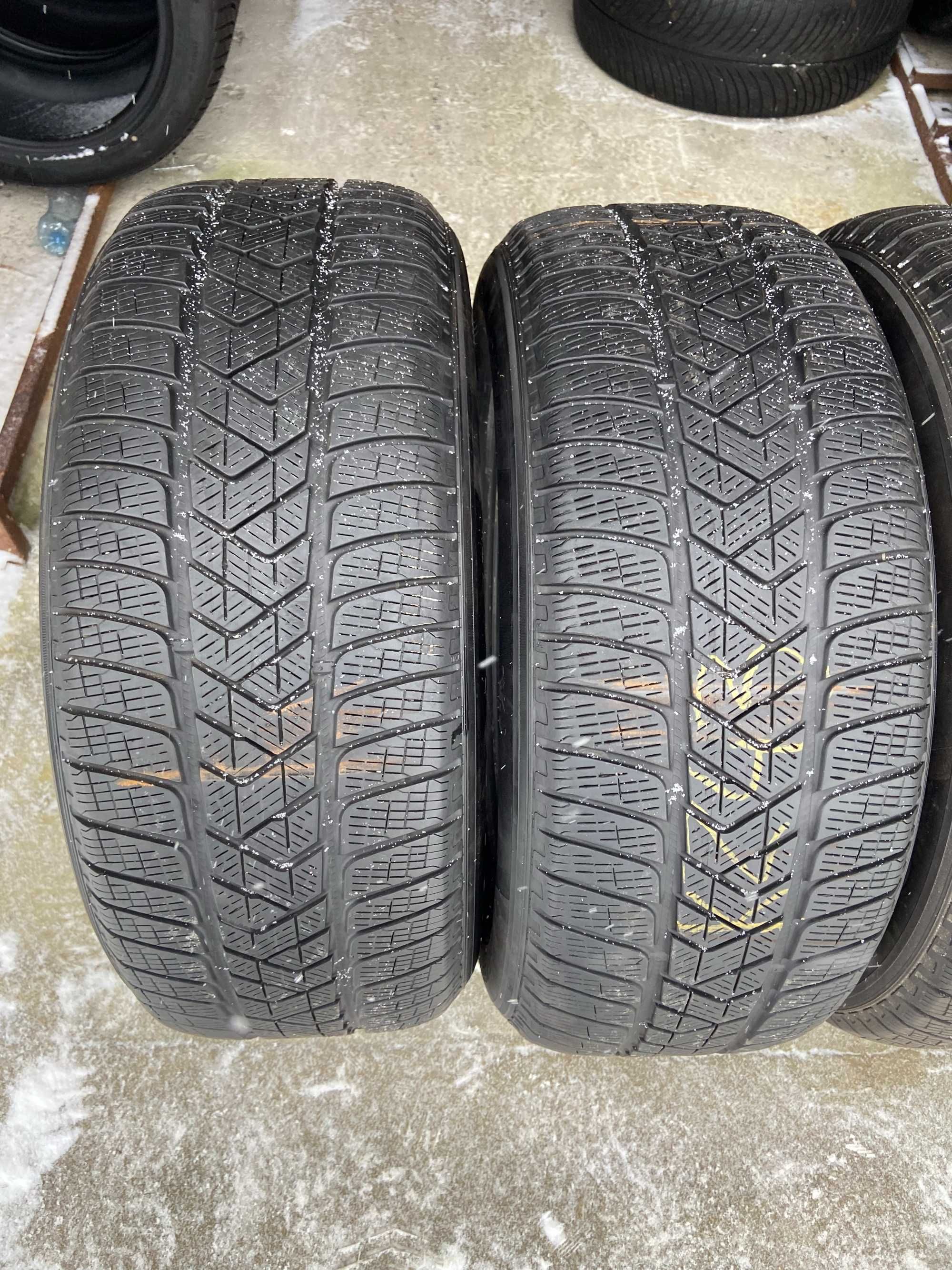 4x 255/55R18 Pirelli Scorpion Winter 5mm RunFlat