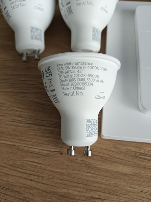 Sprzedam Nowy zestaw żarówek Hue white Ambiance GU10
