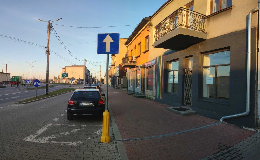 Lokal handlowo- usługowy 40-80 m2