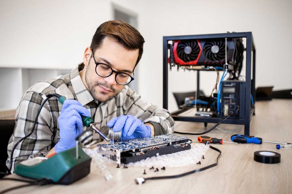 Ремонт компьютеров и ноутбуков — диагностика, чистка, замена деталей