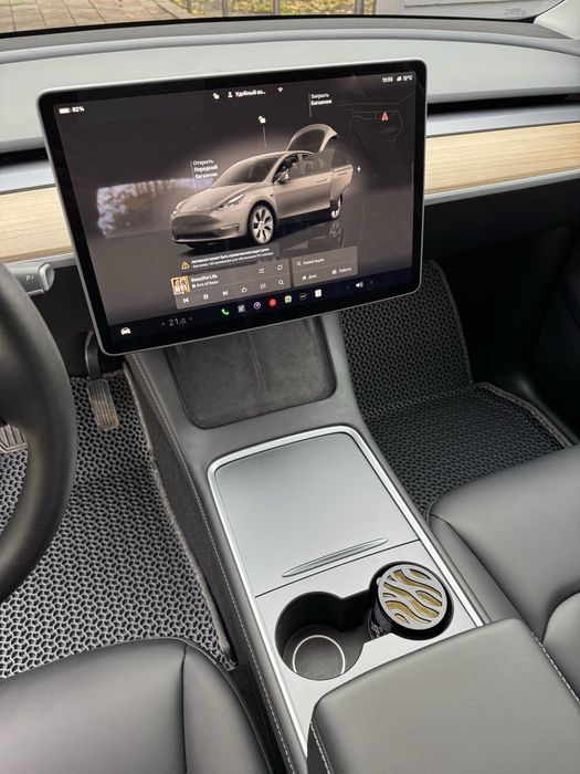 Tesla Model Y 2023 Long range dual motor