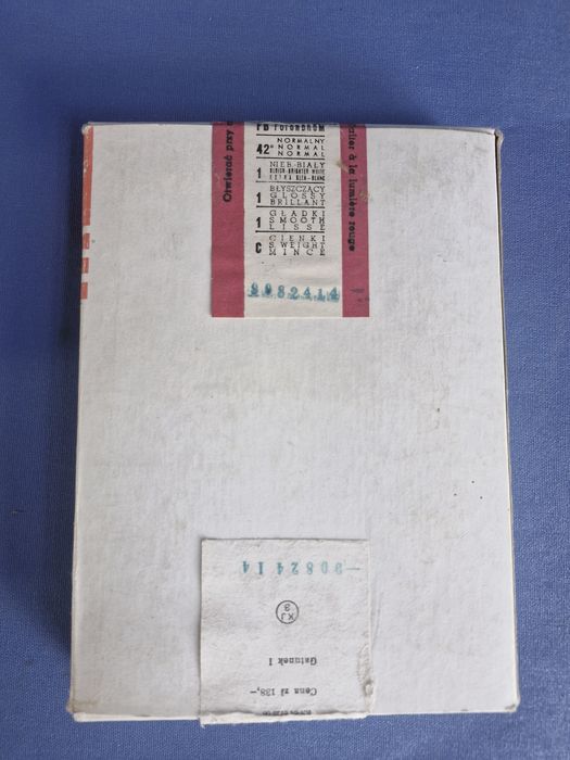 Stary Papier Fotograficzny PRL