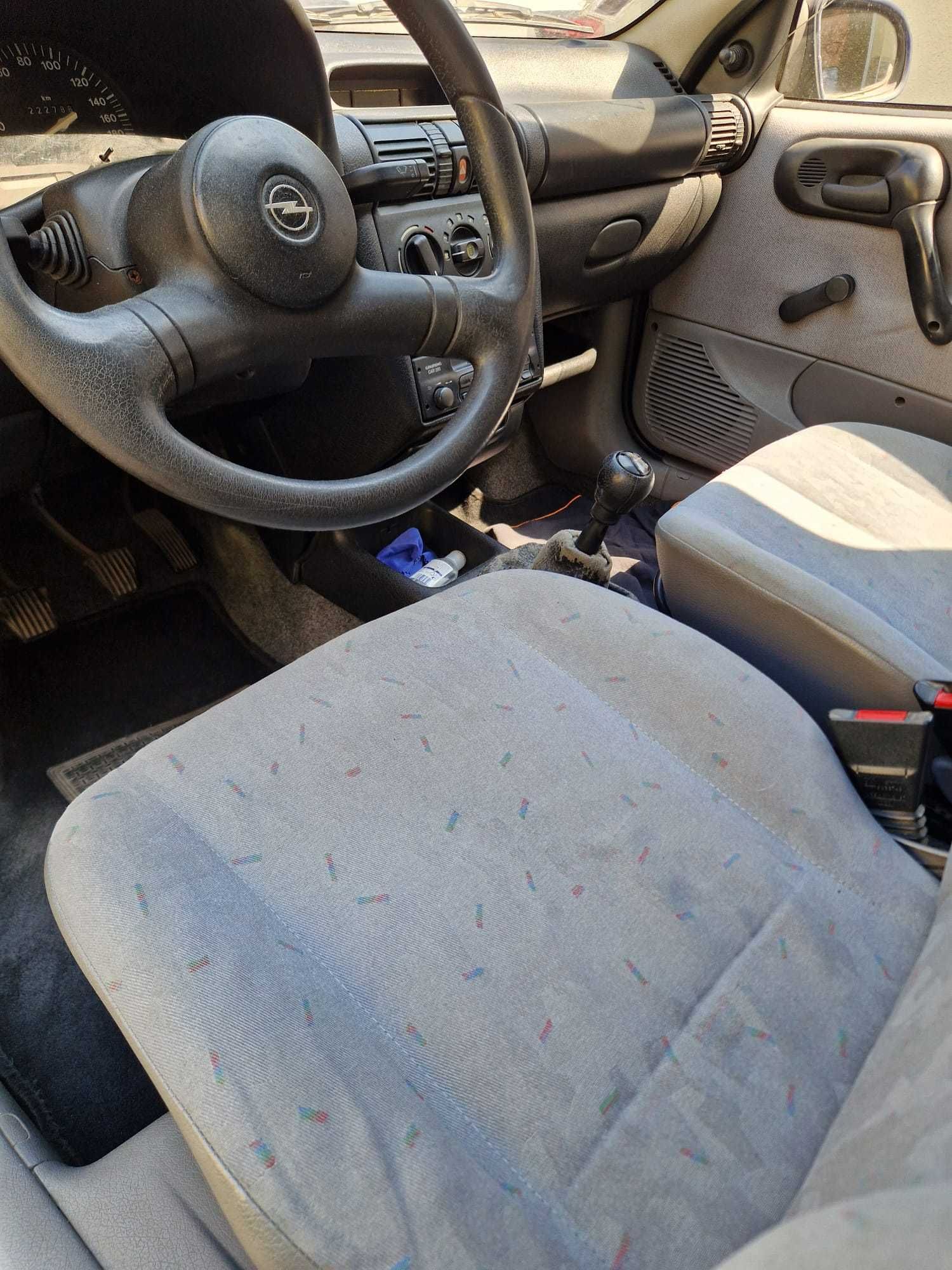 Opel Corsa-B 1.7 Diesel de 1997 - Uso diário