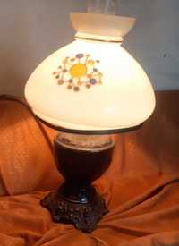 Ceramiczna lampa jak naftowa