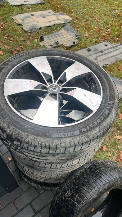 Xc40 felgi + opony r19