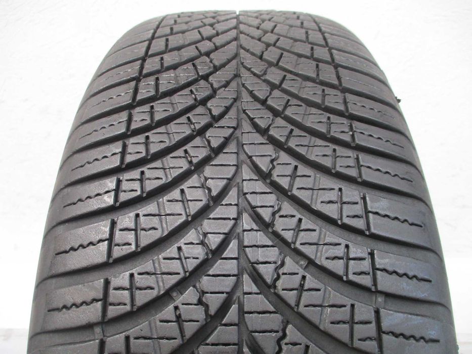 1x 205/55R16 Goodyear Vector 4seasons G3 7,2mm 21r.
