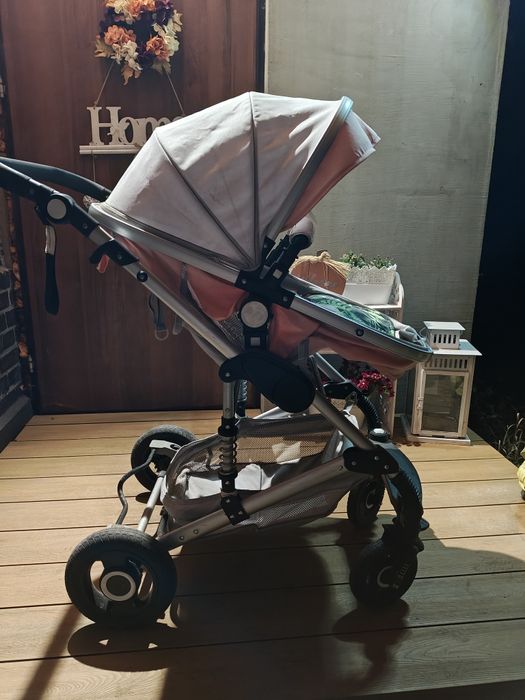 Wózek spacerowy, lekki, zwrotny dla dziewczynki