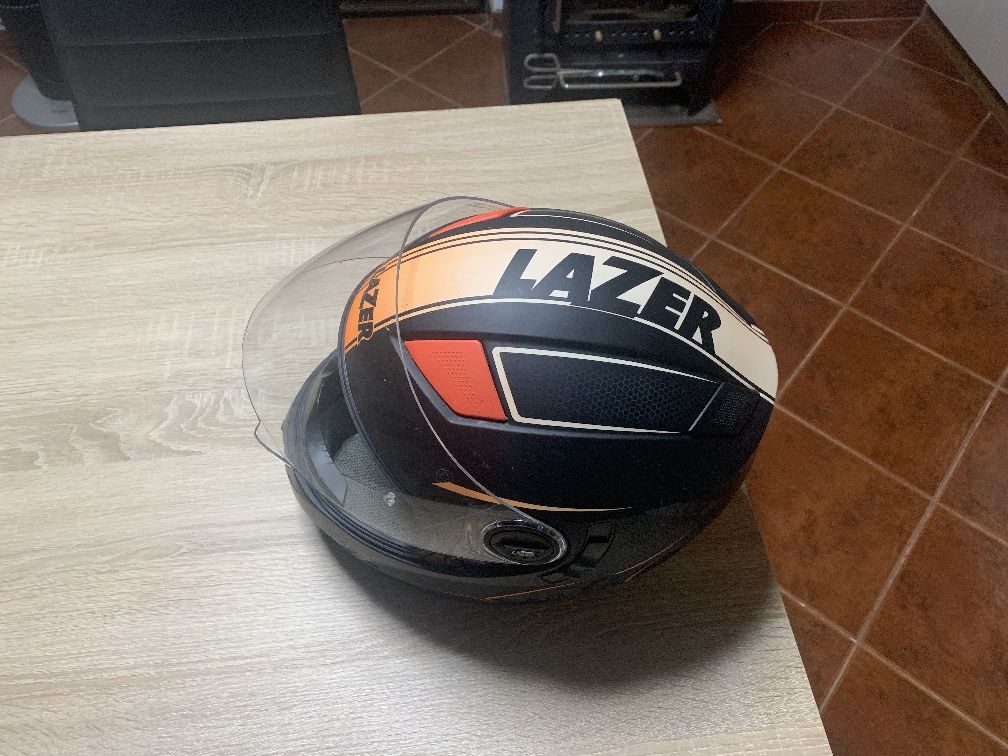 Capacete de mota