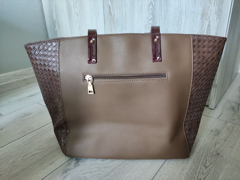Жіноча сумочка, стан нової