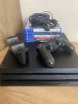 Konsola PS4 1TB pro,okablowanie i pad.