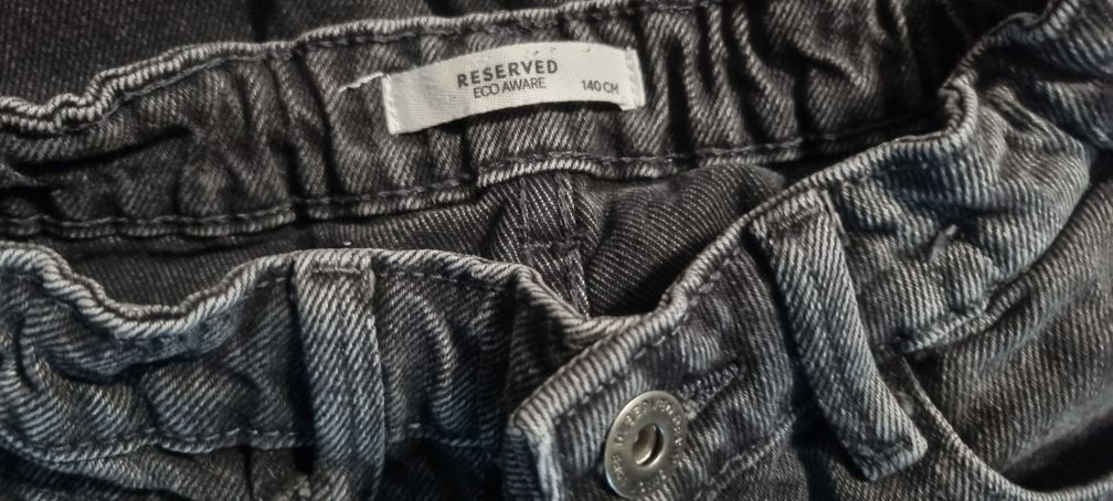 Jeansy szerokie Reserved r. 140