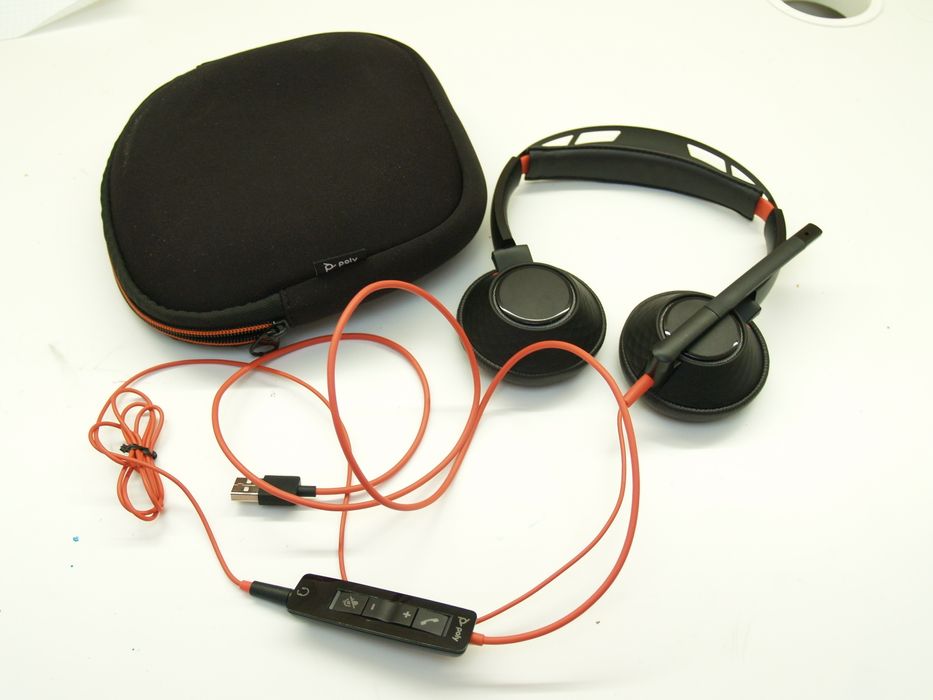 Навушники Plantronics Poly BlackWire C5220 2шт за ціною одних