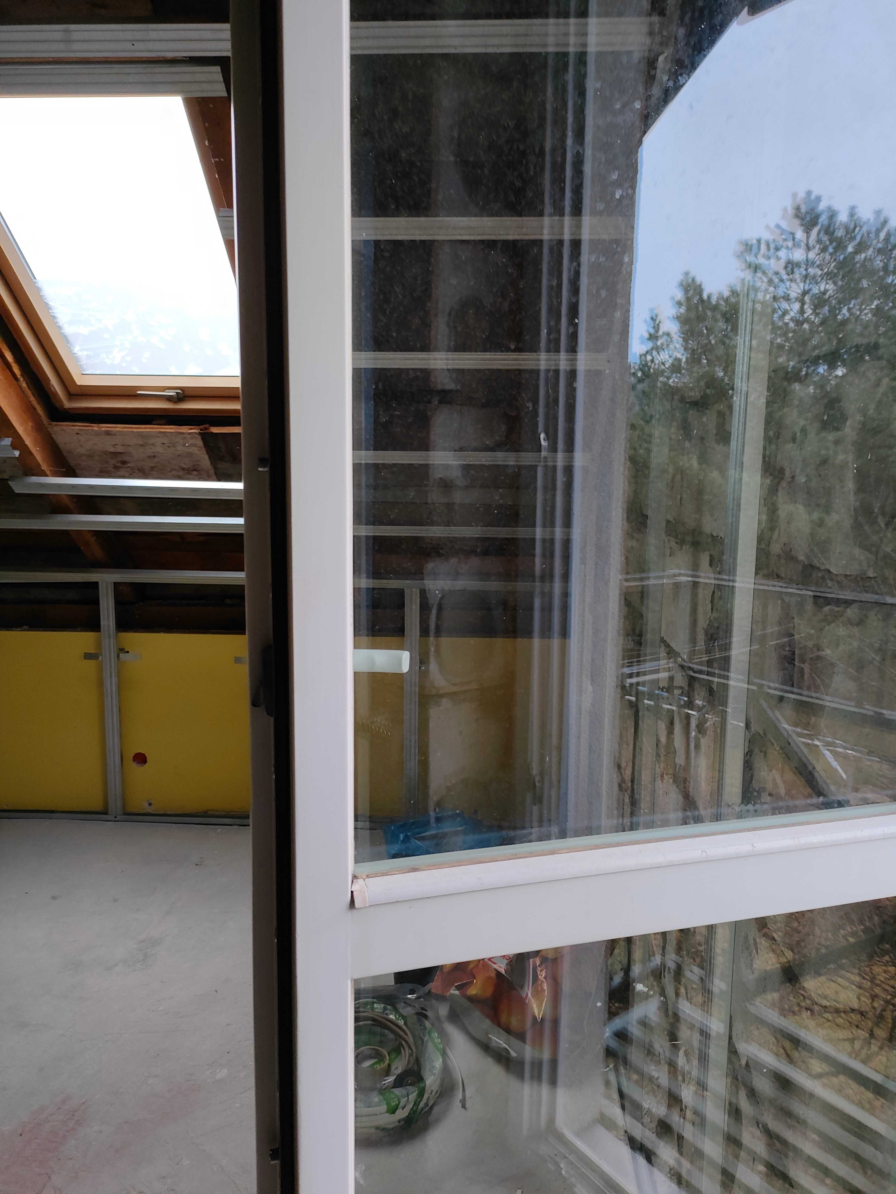 Okno balkonowe pojedyncze drewniane Sokółka dwuszybowe