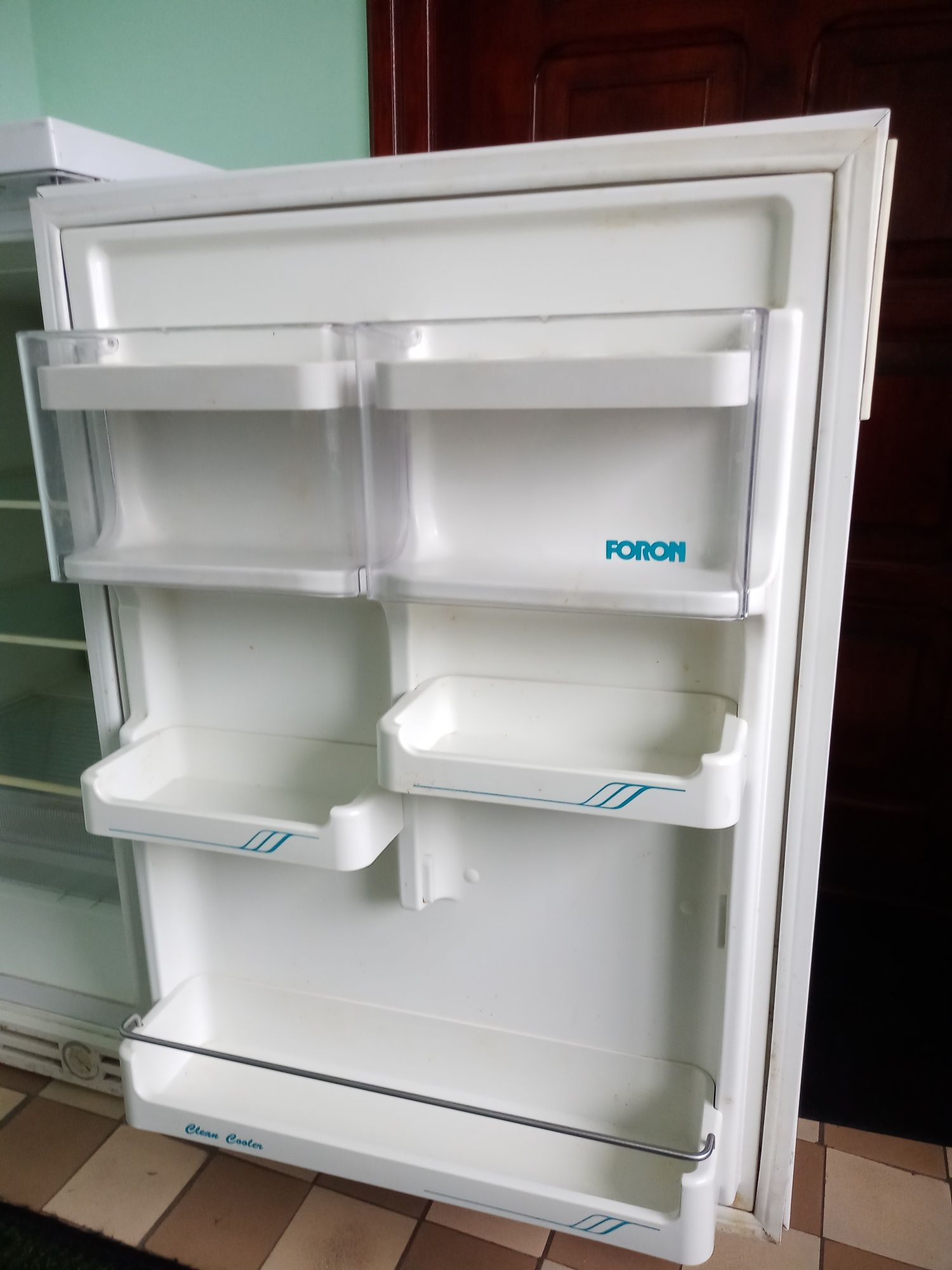 Холодильник Foron